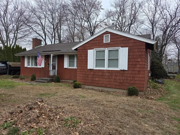 11 Edgewood Road, Portland, CT 06480