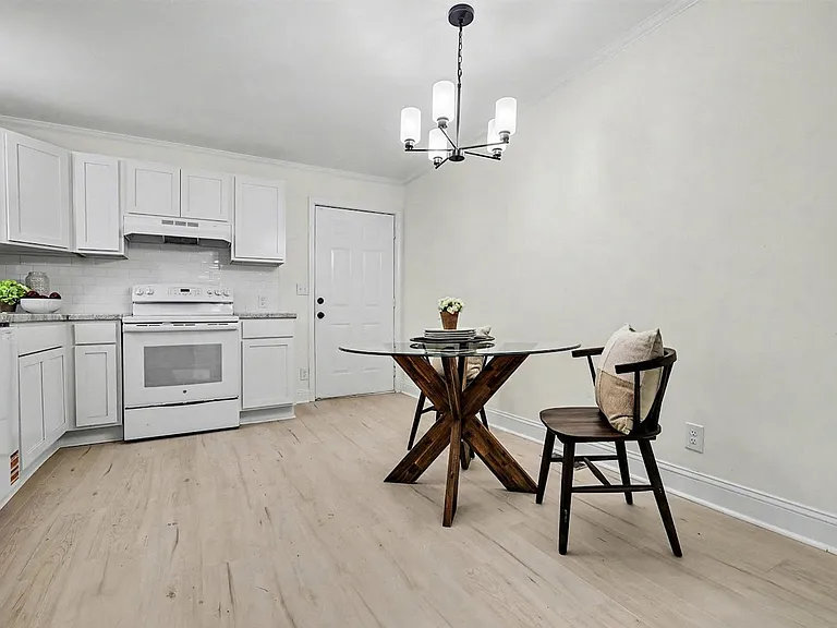 2317 Flint Hill Church Rd — Photo 4
