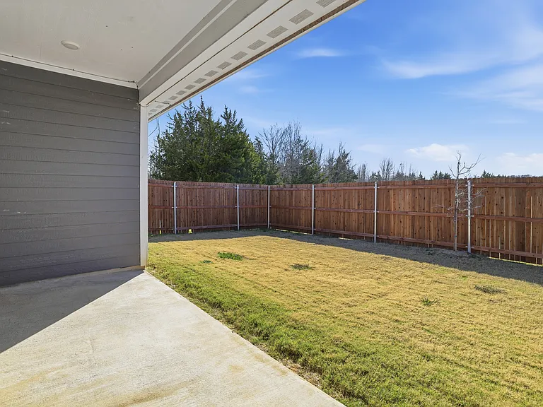 2541 Jax St — Photo 13