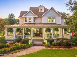 110 Seven Oaks Court, Hampstead, NC 28443