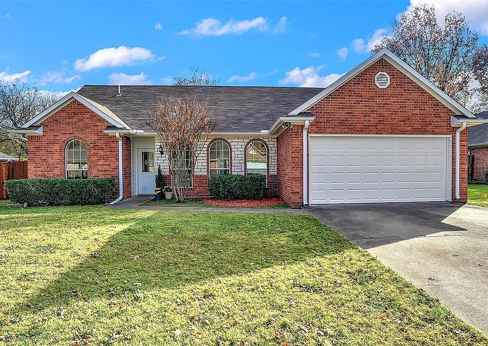 1st image of 1549 Pioneer Valley Dr