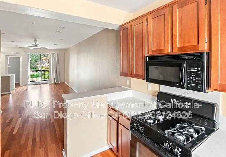 1267 Elfin Forest Rd E — Photo 6