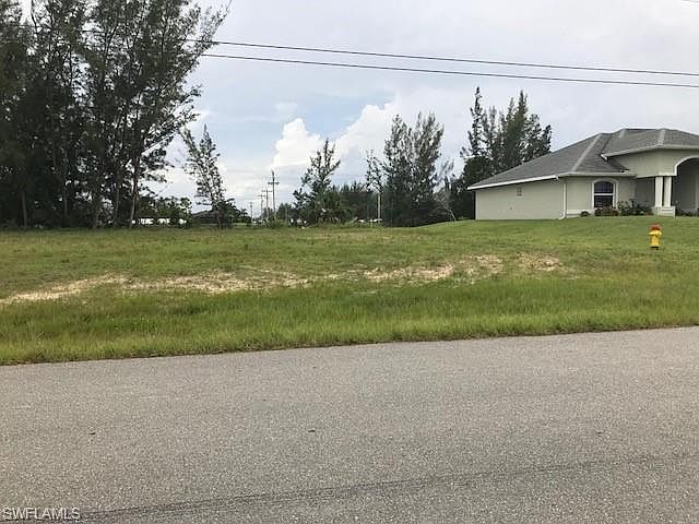 1st image of 1420 SW 31st Ter