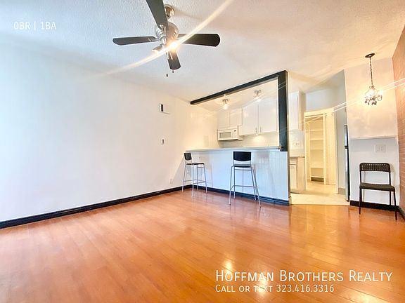 4th image of 1315 N June St #119