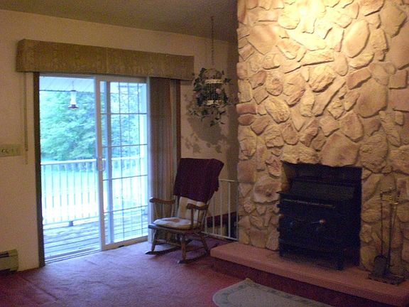 4th image of 129 Shawn Dr
