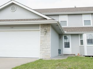 109 Redbud Ct, Alma, KS 66401