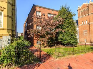 630 11th St NE APT 302, Washington, DC 20002