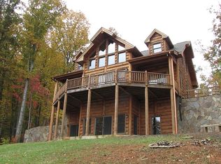 203 Deerfield Ln, Blue Ridge, GA 30513
