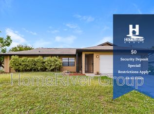 620 SE 1st Ave, Cape Coral, FL 33990