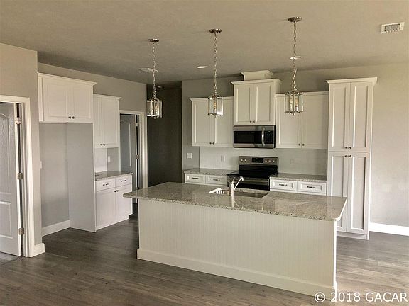 5th image of 23001 NW 6th Ln