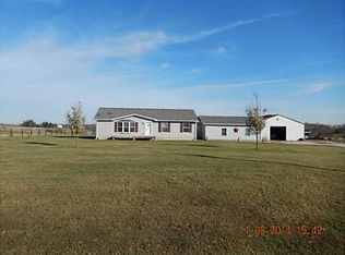 2668 Norwood Ave, Peru, IA 50222