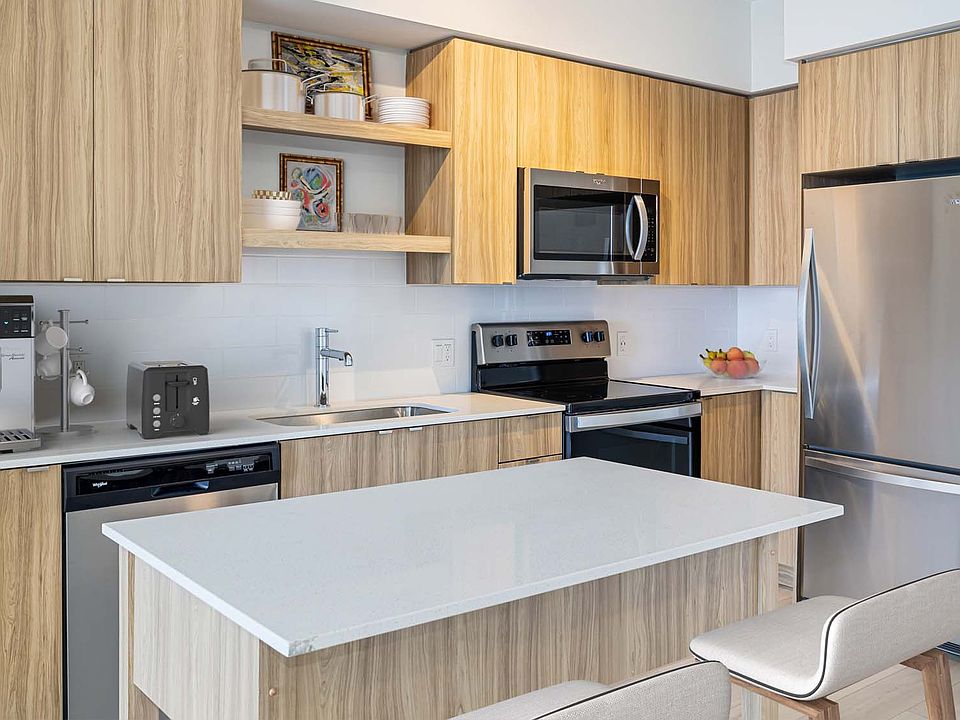 Enjoy open floorplans with ample natural lighting