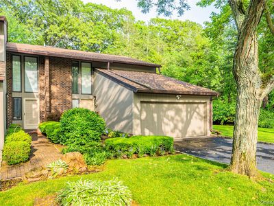 43 carriage Court, Jericho, NY, 11753
