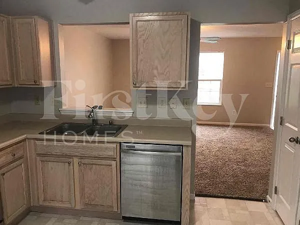 40 Sprucewood Ct — Photo 12