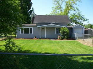 512 Jefferson St, Silverton, OR 97381