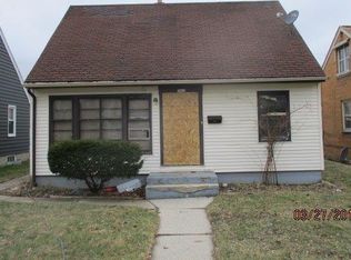5065 N 24th St, Milwaukee, WI 53209