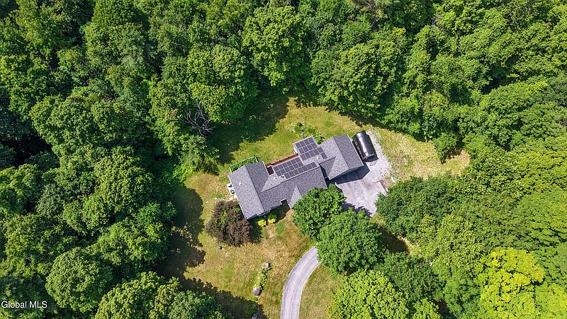 3rd image of 150 N Greenfield Road