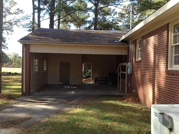 3rd image of 1525 Bethlehem Rd