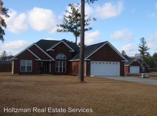 239 Cobble Stone Ln, Hinesville, GA 31313