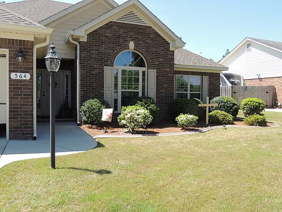 3rd image of 564 Wickham Dr