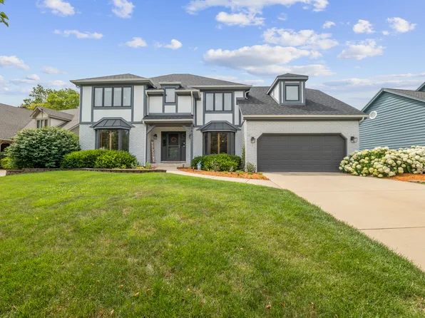 343 Du Pahze St, Naperville, IL 60565