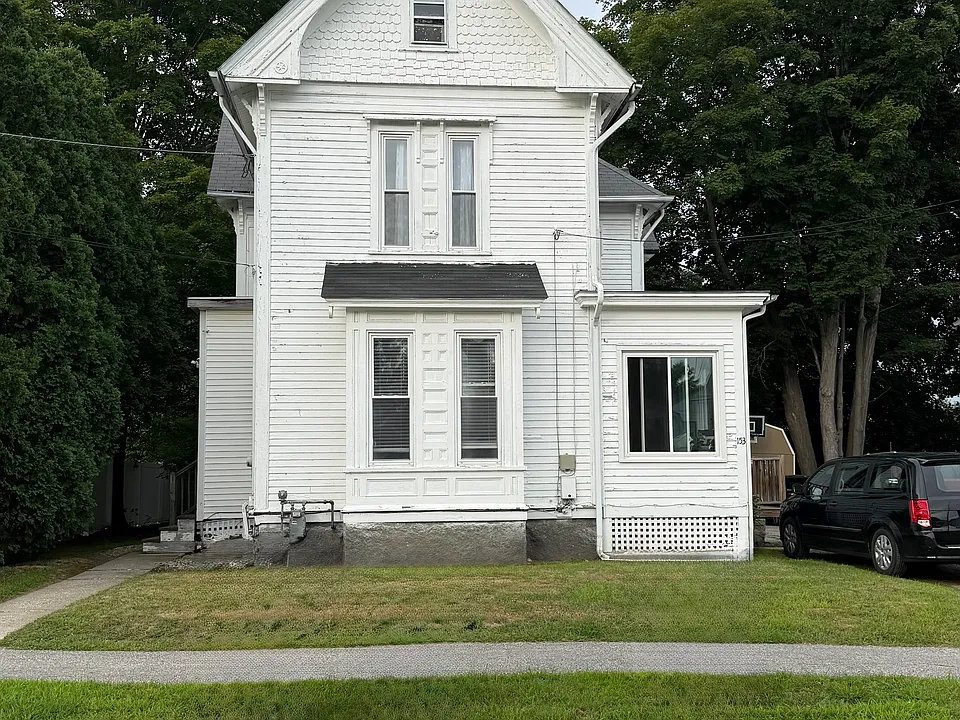 153 Whitney St #1