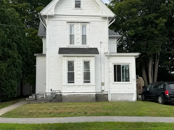 153 Whitney St #1, Auburn, ME 04210