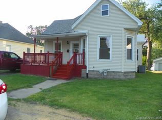1034 Dayton St, Jacksonville, IL 62650