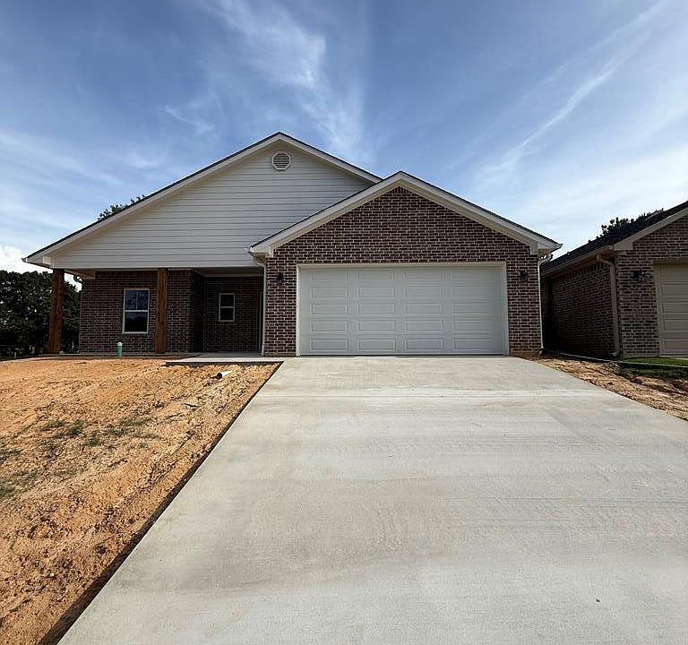 1st image of 1419 Eric Dr