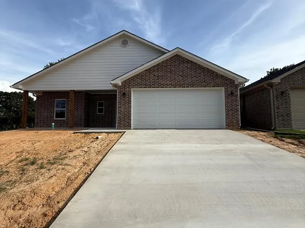 1419 Eric Dr, Nacogdoches, TX 75964