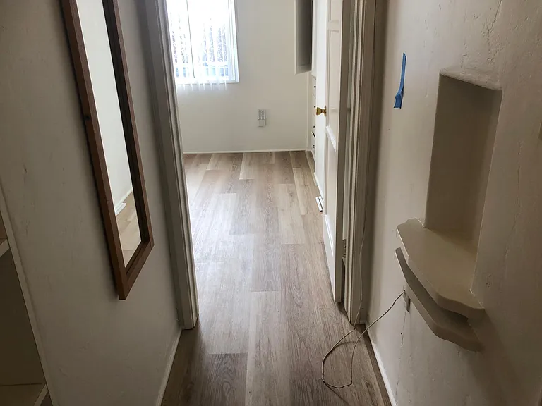 Hallway to bedroom .