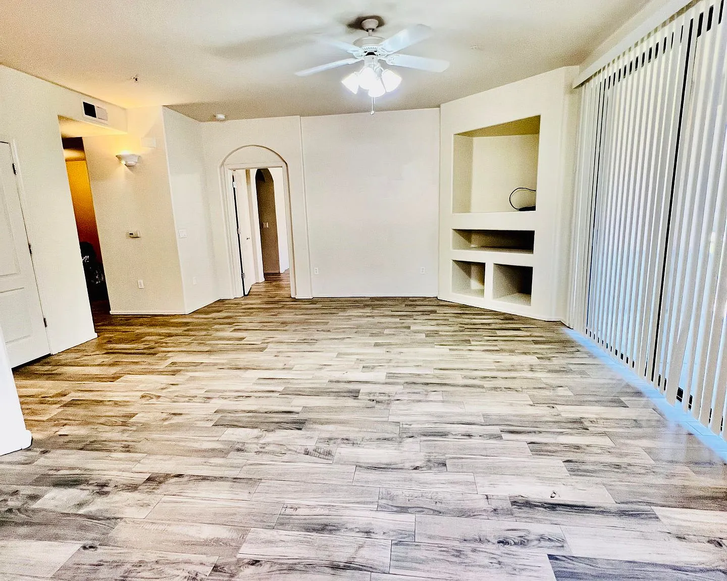 2 Bedroom Chandler Condo — Photo 3