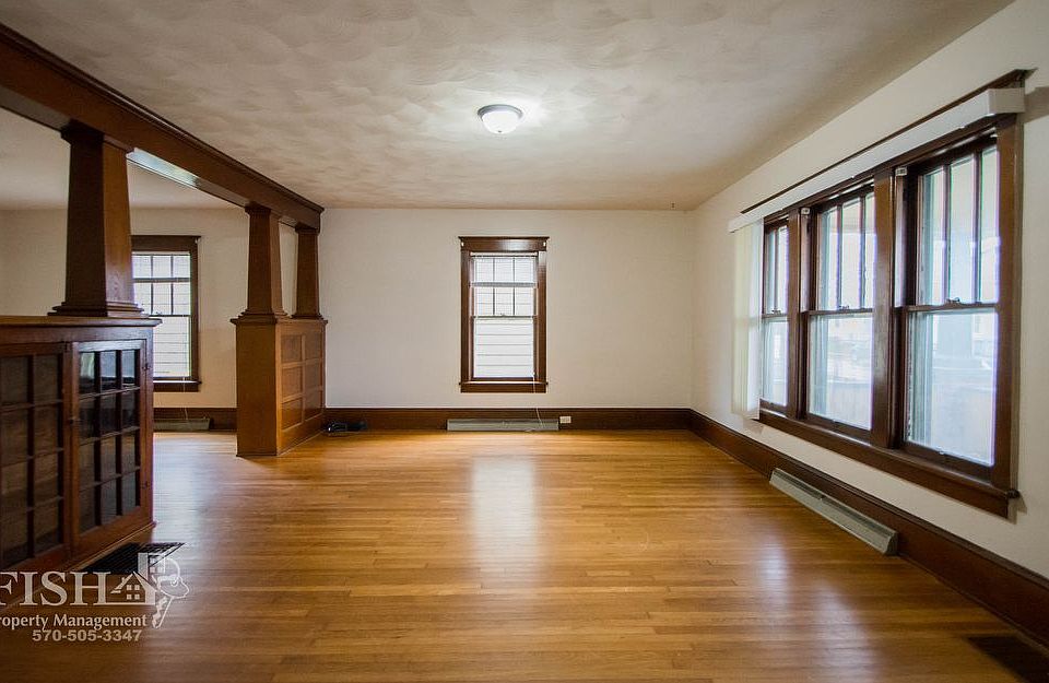 327 Clayton Ave, Williamsport, PA 17701 Zillow