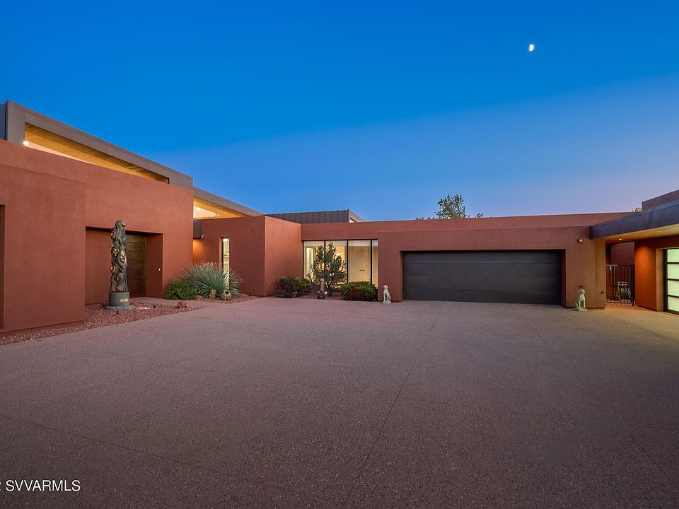1st image of 5 Harvest Ln