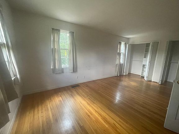 2nd image of 247 Willard Dr