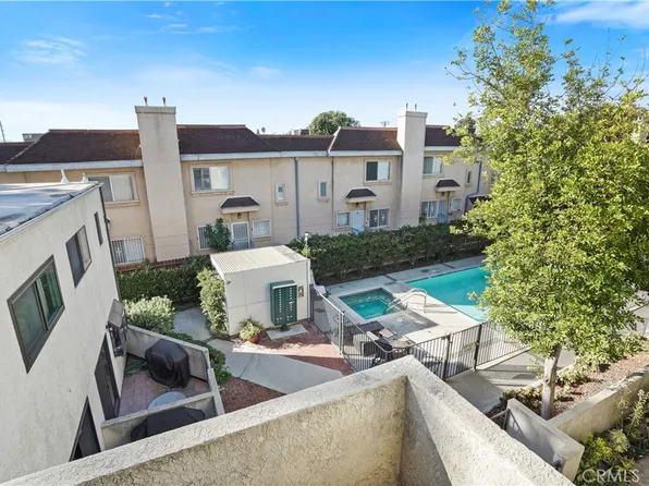 15045 Nordhoff St Unit 112, North Hills, CA 91343