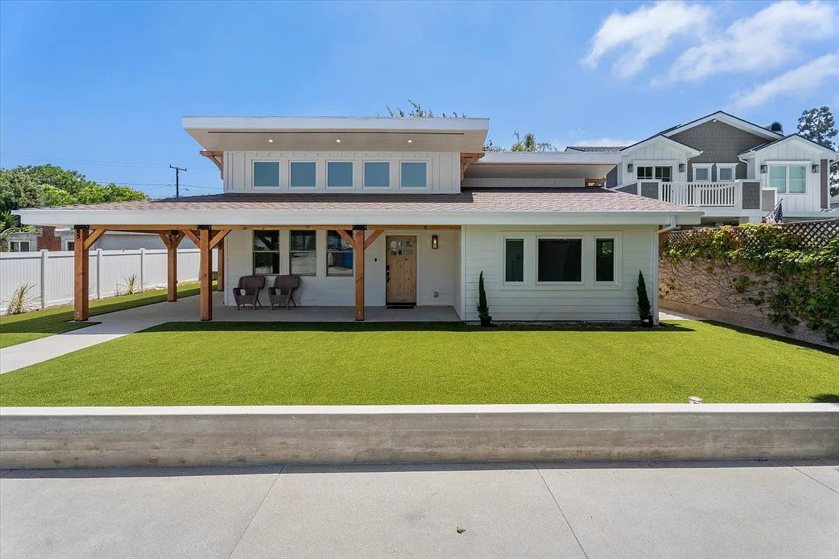 Building Photo - 1208 E Maple Ave #A