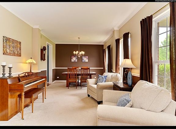 3rd image of 11504 Glenn Cir