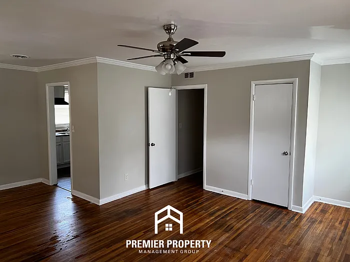 3218 Joslin St SW — Photo 4
