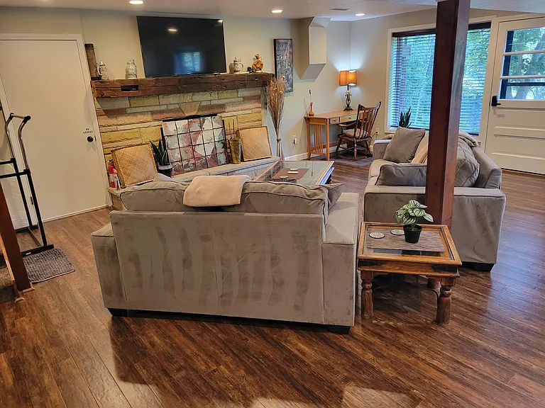 2179 Hicks Ave NE #A — Photo 10