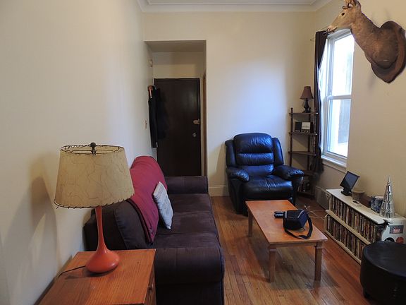 3rd image of 2345 31st Ave #1L