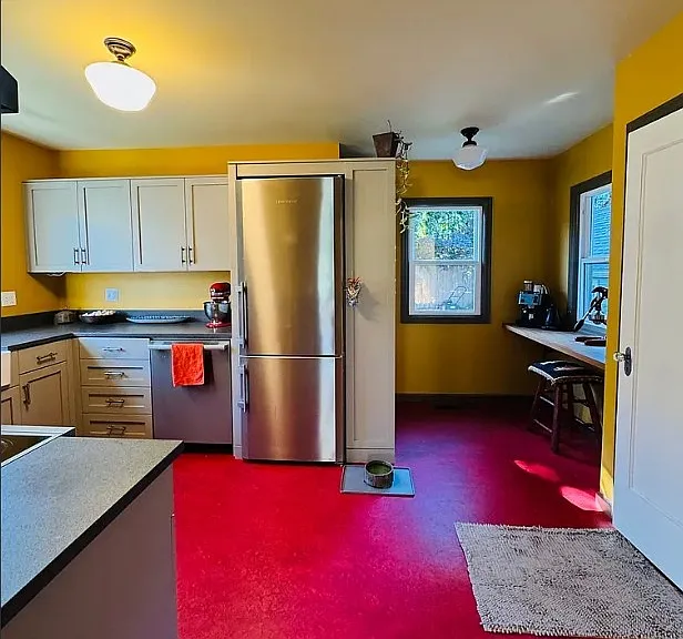 3775 SE 10th Ave — Photo 12