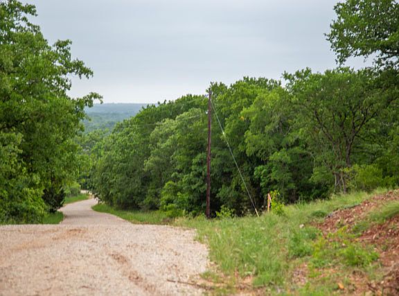 3rd image of 140 Lamaloa Ln