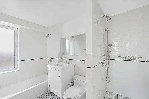 Rented by Stonehenge NYC LLC | media 14