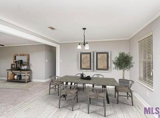 10096 Lake Park Ave, Gonzales, LA 70737