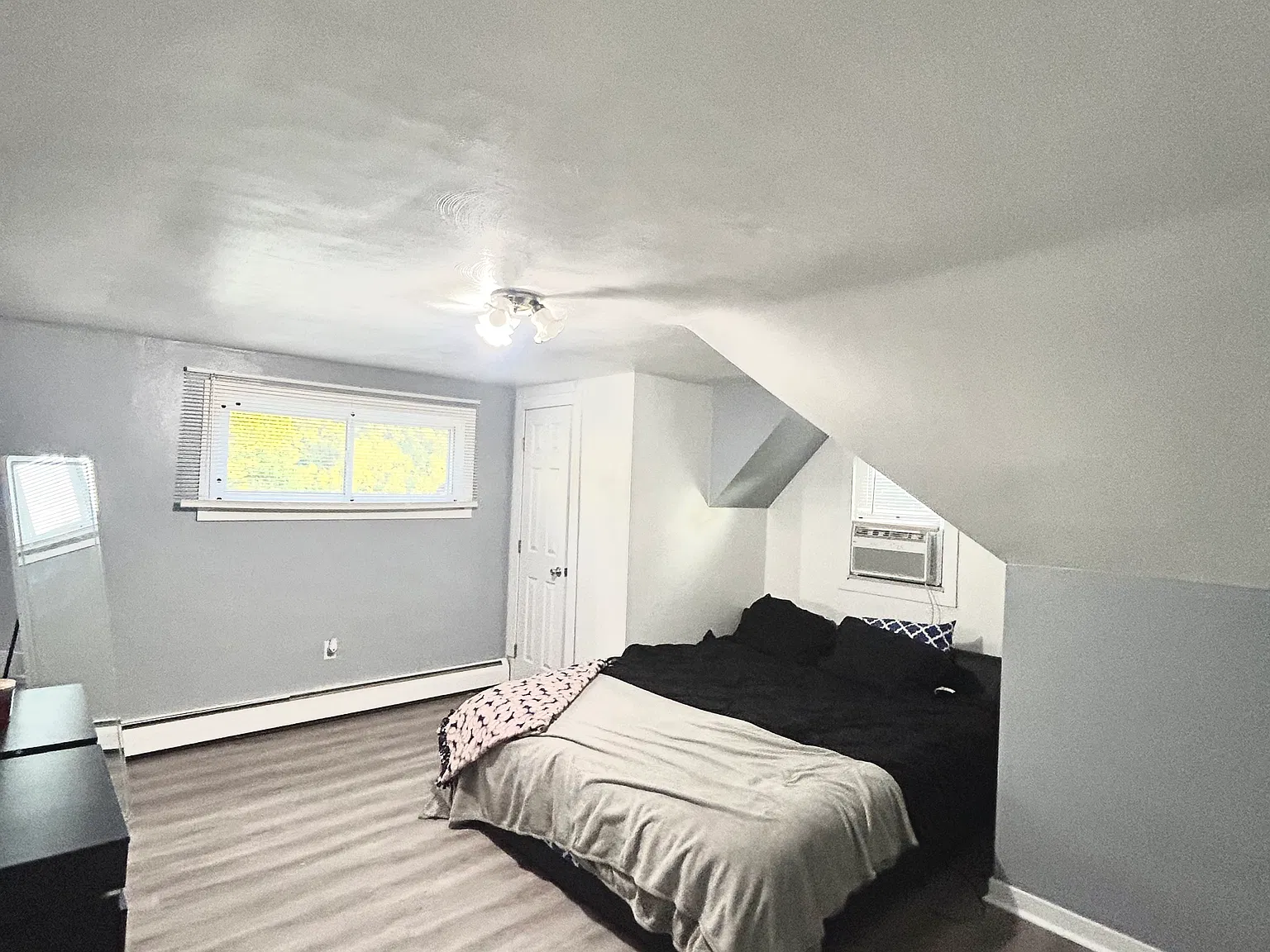 1048 Brackenridge Ave — Photo 3