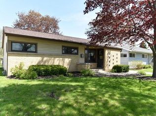 9006 W Lawrence Ave, Milwaukee, WI 53225