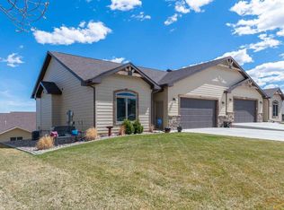 4812 Encampment Ln, Rapid City, SD 57701