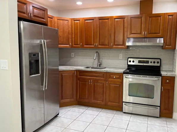 (undisclosed Address), Hialeah, FL 33013