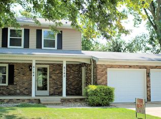 6160 Birch Row Dr, East Lansing, MI 48823